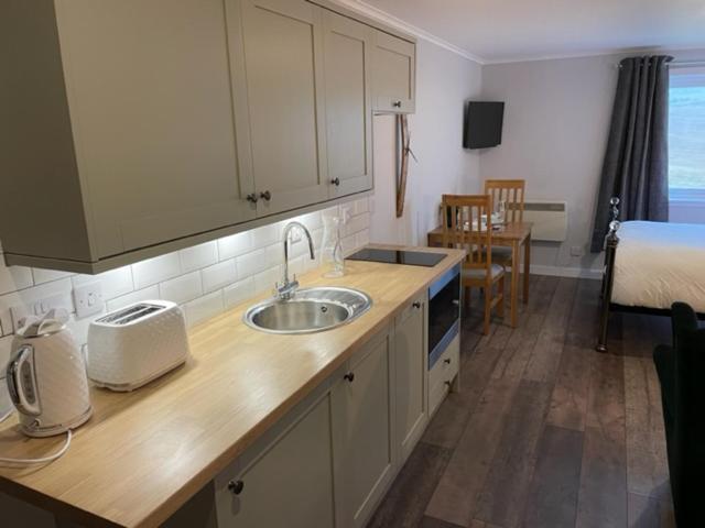 Midgarth House Apartments Setter Екстер'єр фото